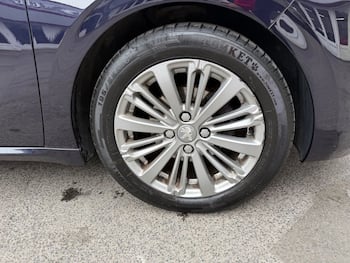 Used Peugeot 208 2017 for sale - 79804906: Photo