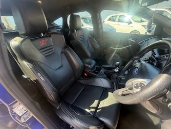 Used Ford Focus 2014 for sale - 79159993: Photo