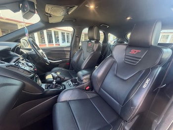 Used Ford Focus 2014 for sale - 79159993: Photo