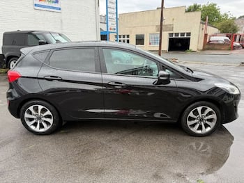 Used Ford Fiesta 2020 for sale - 79755508: Photo