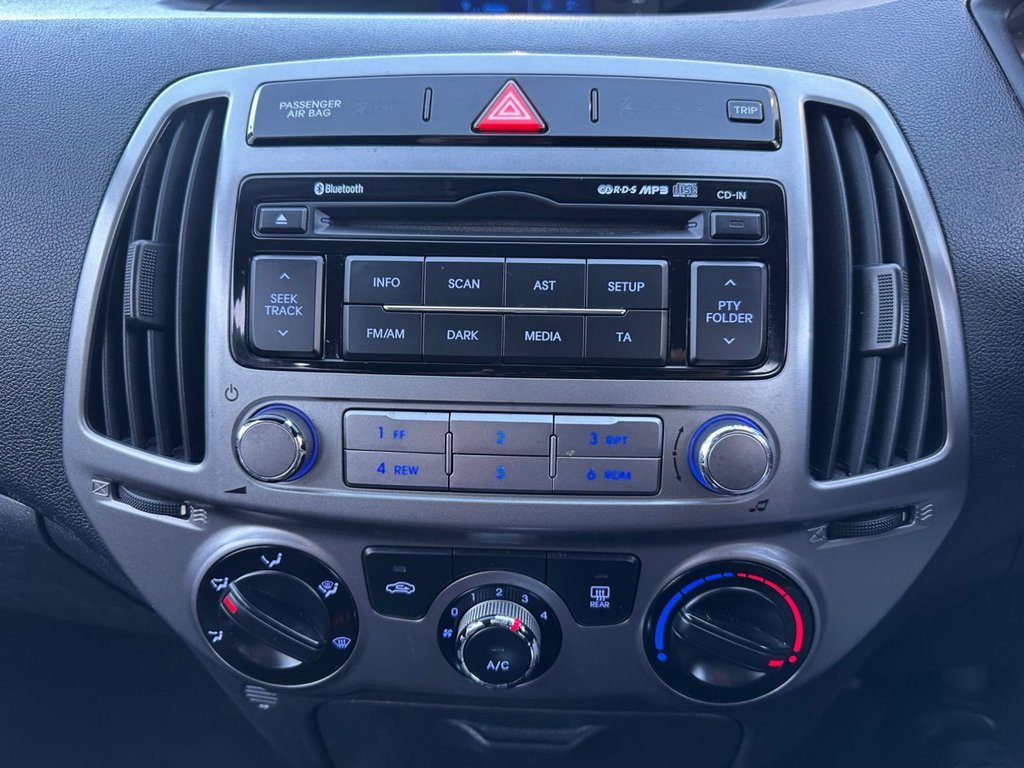 Used Hyundai i20 2014 for sale - 77153071: Photo 21