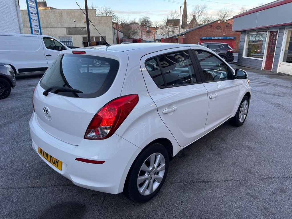 Used Hyundai i20 2014 for sale - 77153071: Photo 9