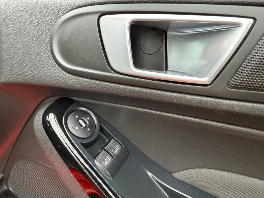 Used Ford Fiesta 2014 for sale - 77507795: Photo 10