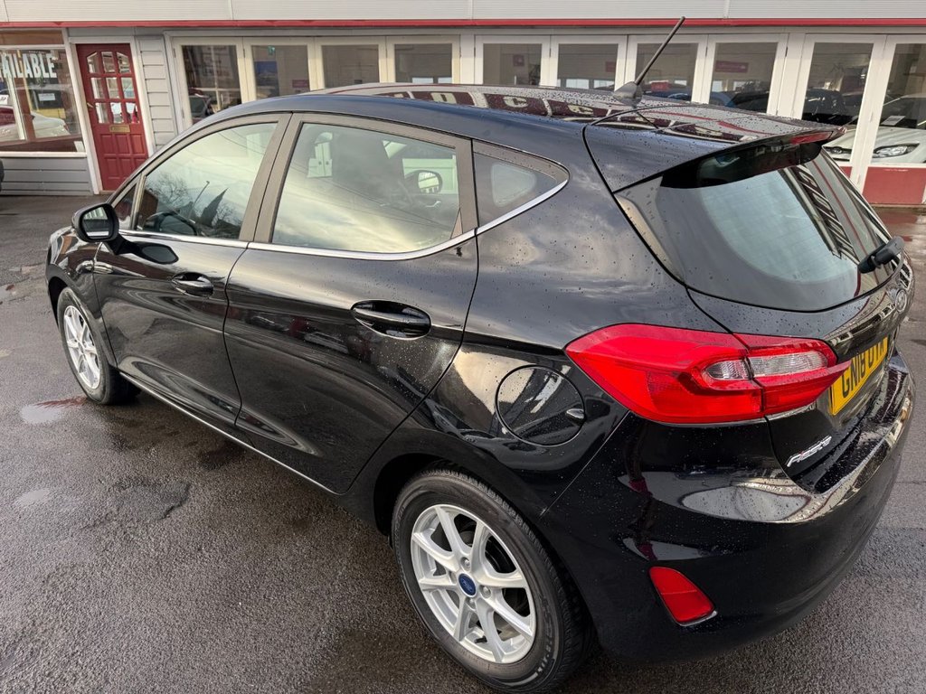 Used Ford Fiesta 2018 for sale - 78003096: Photo 30