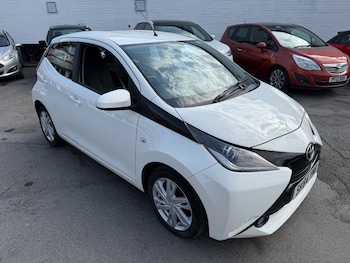 Used Toyota AYGO 2014 for sale - 75559509: Photo