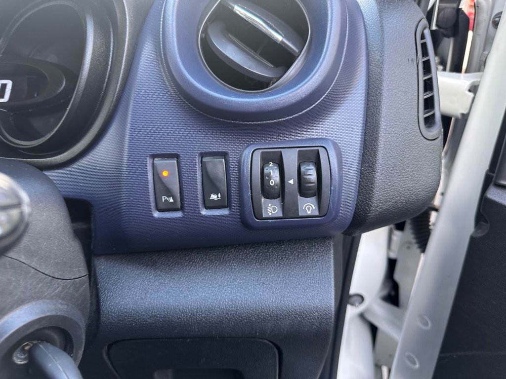 Used Vauxhall Vivaro 2019 for sale - 77056362: Photo 11
