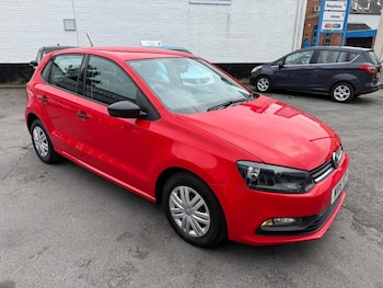 Used Volkswagen Polo 2015 for sale - 78975343: Photo