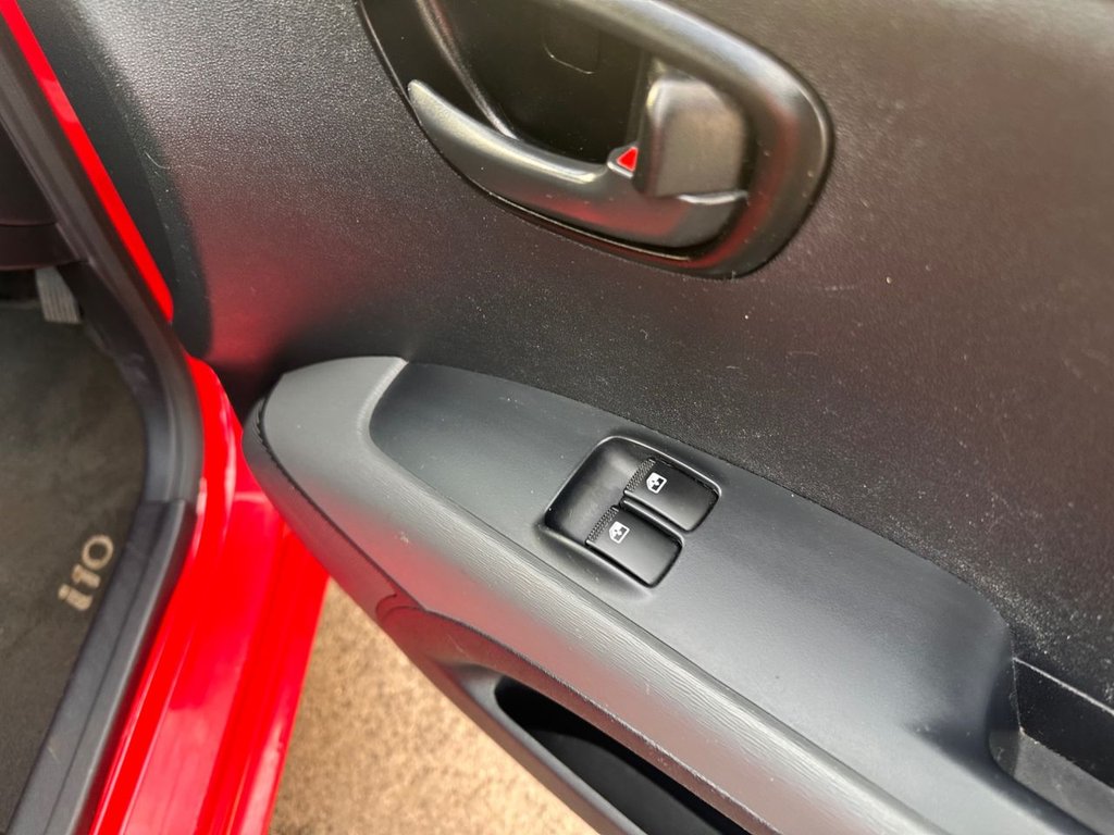 Used Hyundai i10 2012 for sale - 76439151: Photo 11