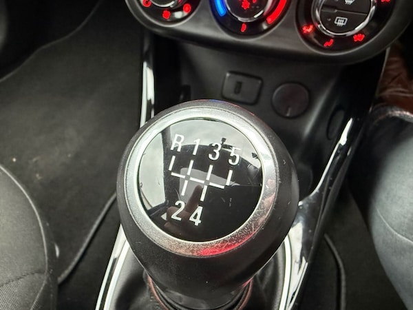 Used Vauxhall ADAM 2017 for sale - 76317143: Photo 18