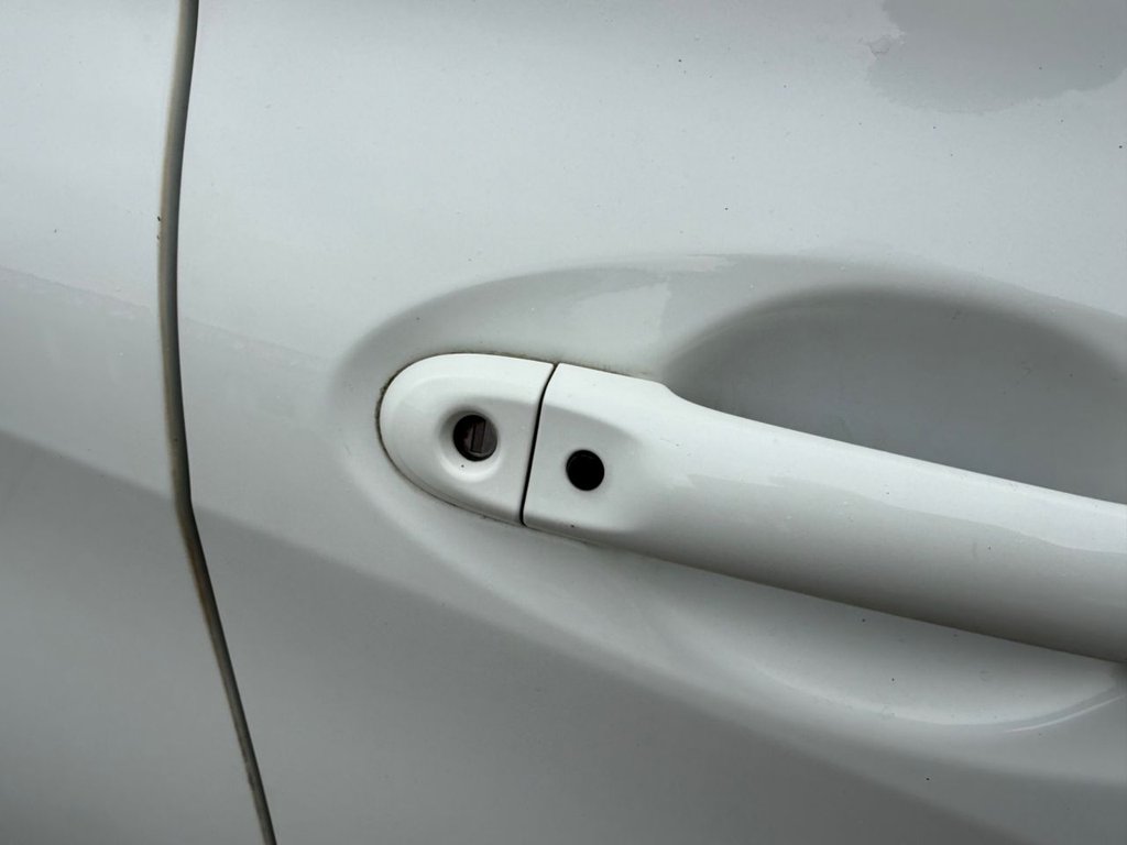 Used Nissan Note 2014 for sale - 77897518: Photo 5