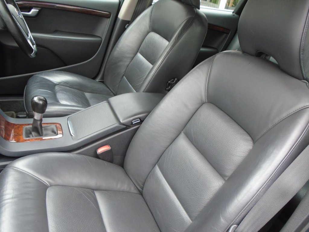 Used Volvo V70 2010 for sale - 77451711: Photo 19