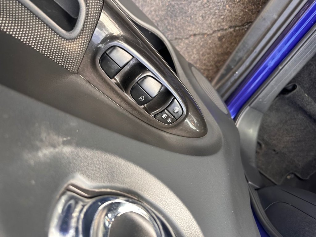 Used Nissan Juke 2014 for sale - 76520638: Photo 12