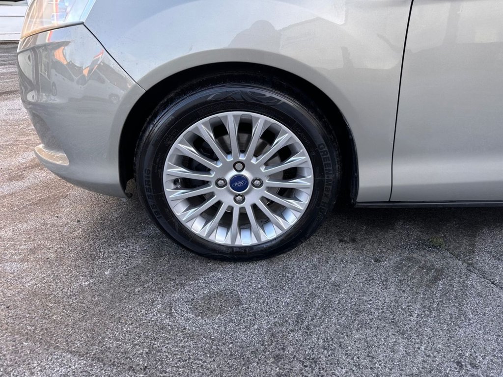 Used Ford B-MAX 2013 for sale - 77153077: Photo 6