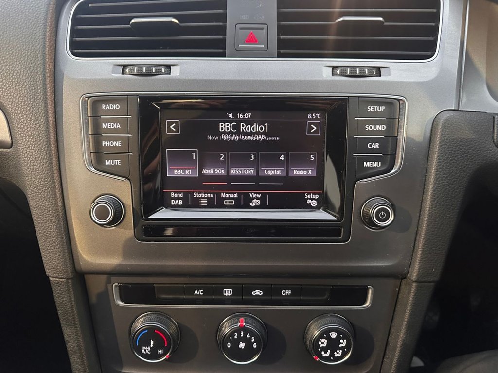 Used Volkswagen Golf 2014 for sale - 76934622: Photo 16