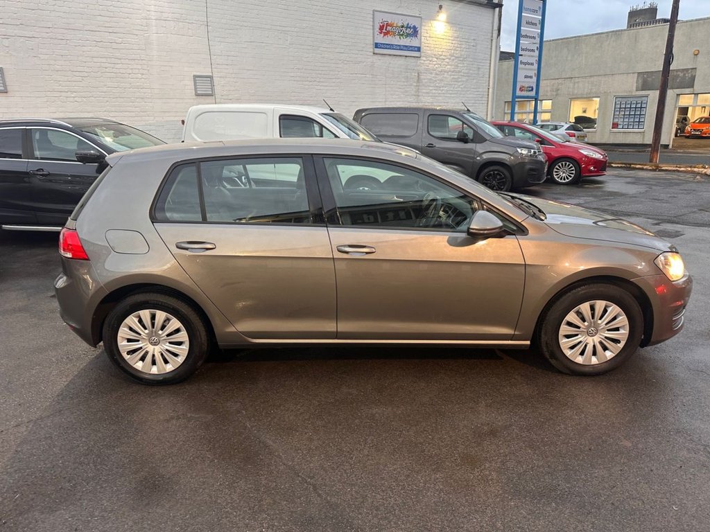 Used Volkswagen Golf 2014 for sale - 76934622: Photo 6