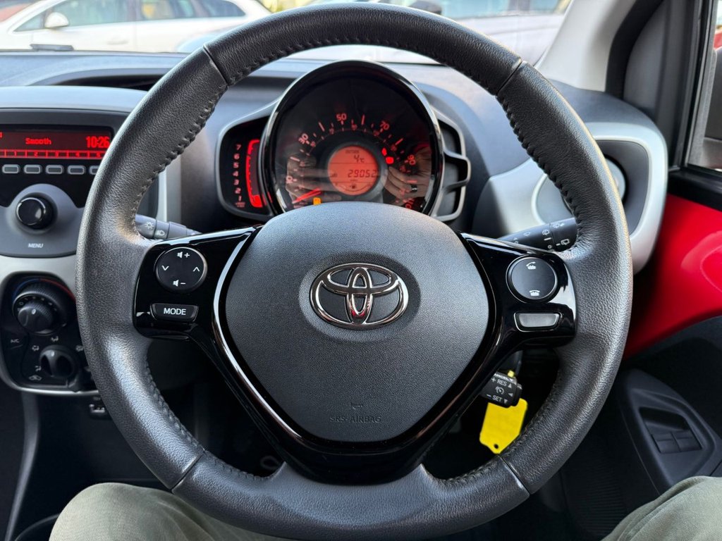 Used Toyota AYGO 2014 for sale - 77133380: Photo 13