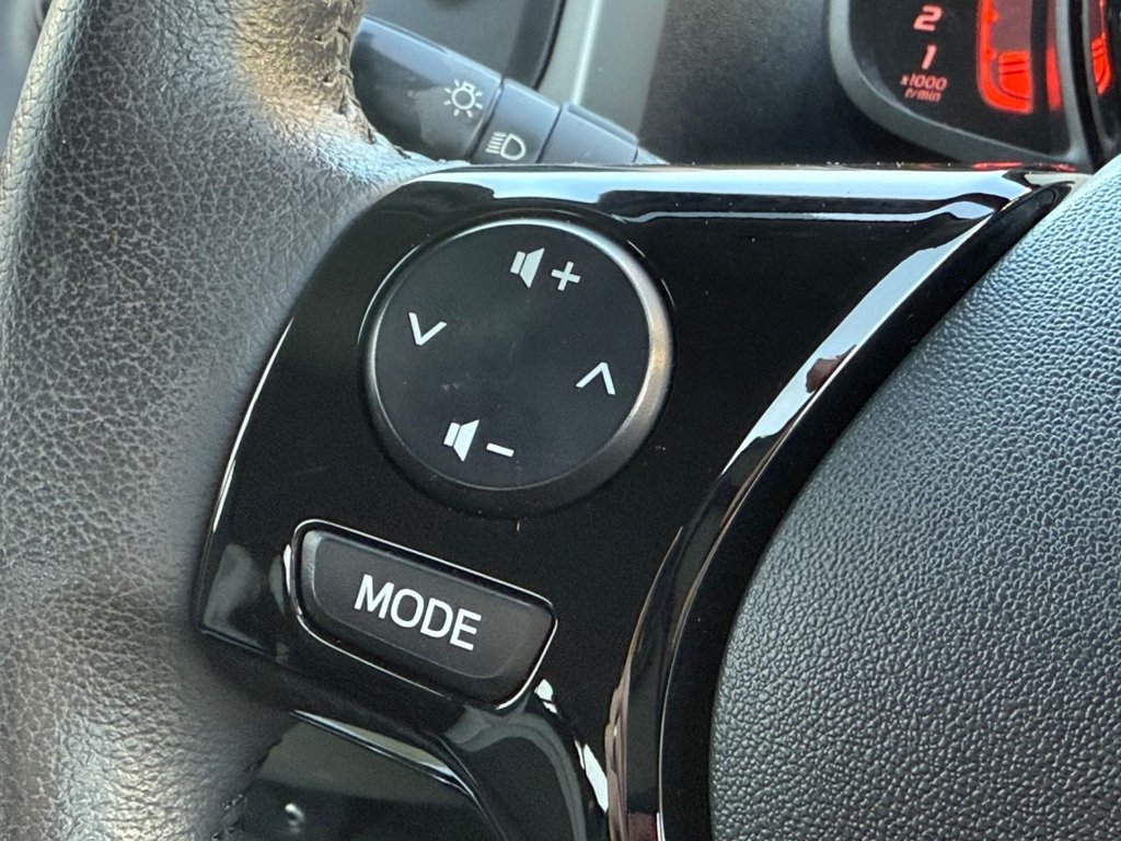 Used Toyota AYGO 2014 for sale - 77133380: Photo 15