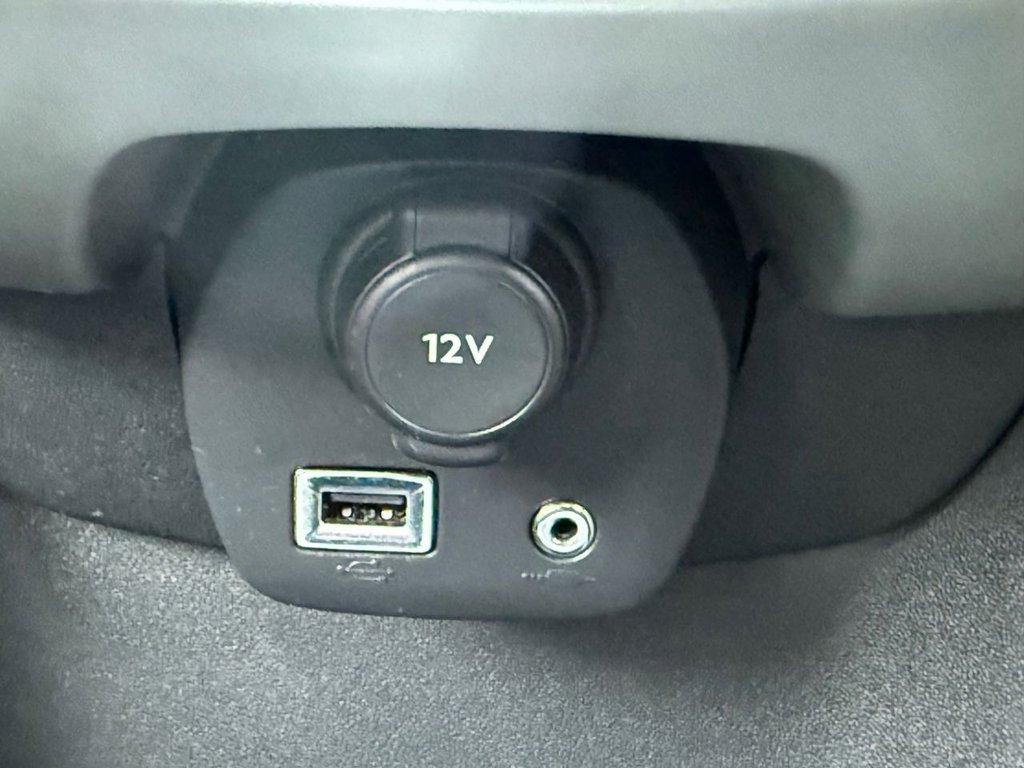 Used Toyota AYGO 2014 for sale - 77133380: Photo 17