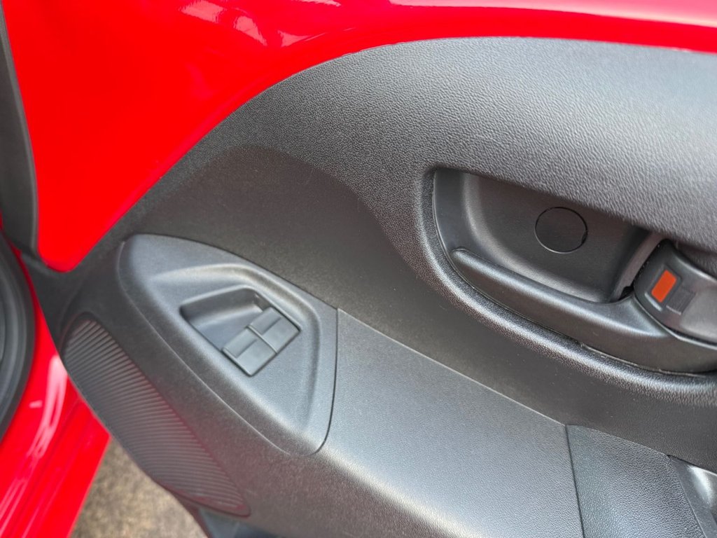 Used Toyota AYGO 2014 for sale - 77133380: Photo 5