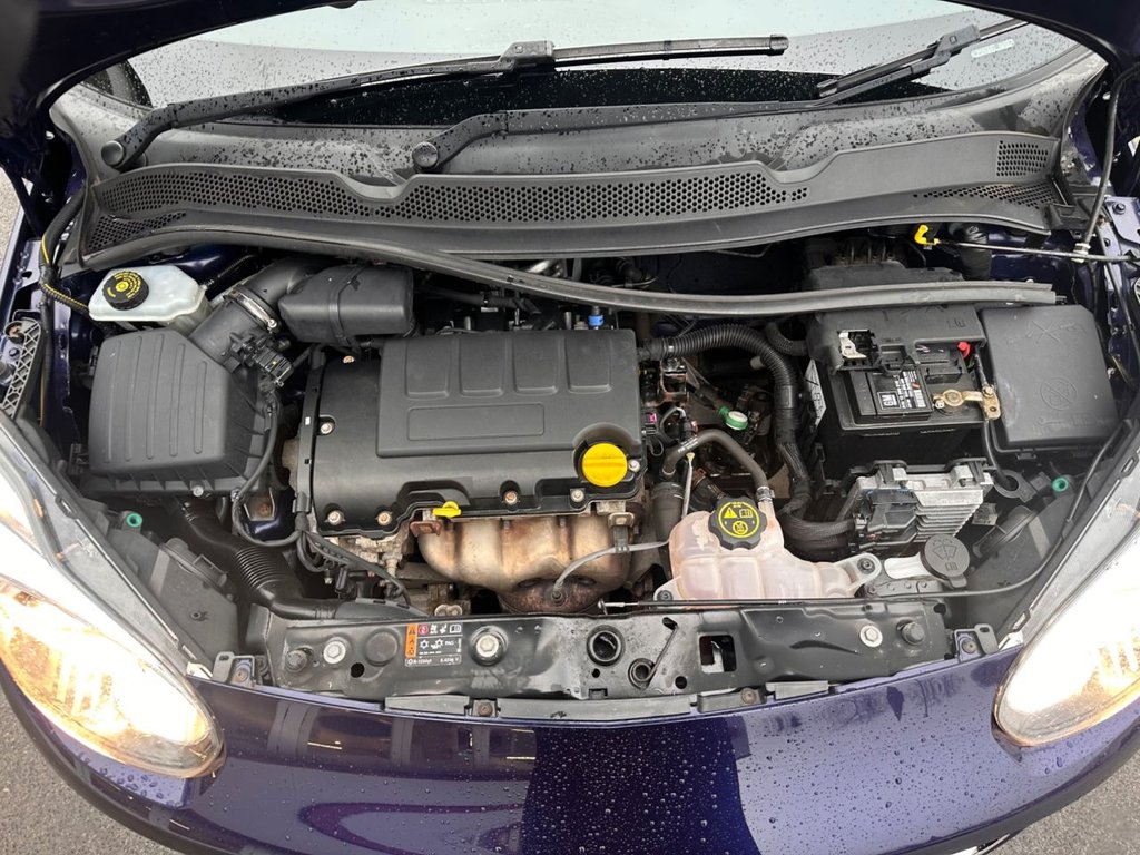 Used Vauxhall ADAM 2017 for sale - 76923661: Photo 24