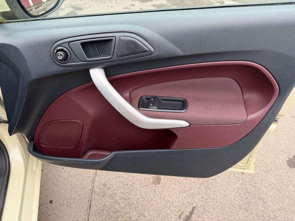 Used Ford Fiesta 2009 for sale - 77780800: Photo 21