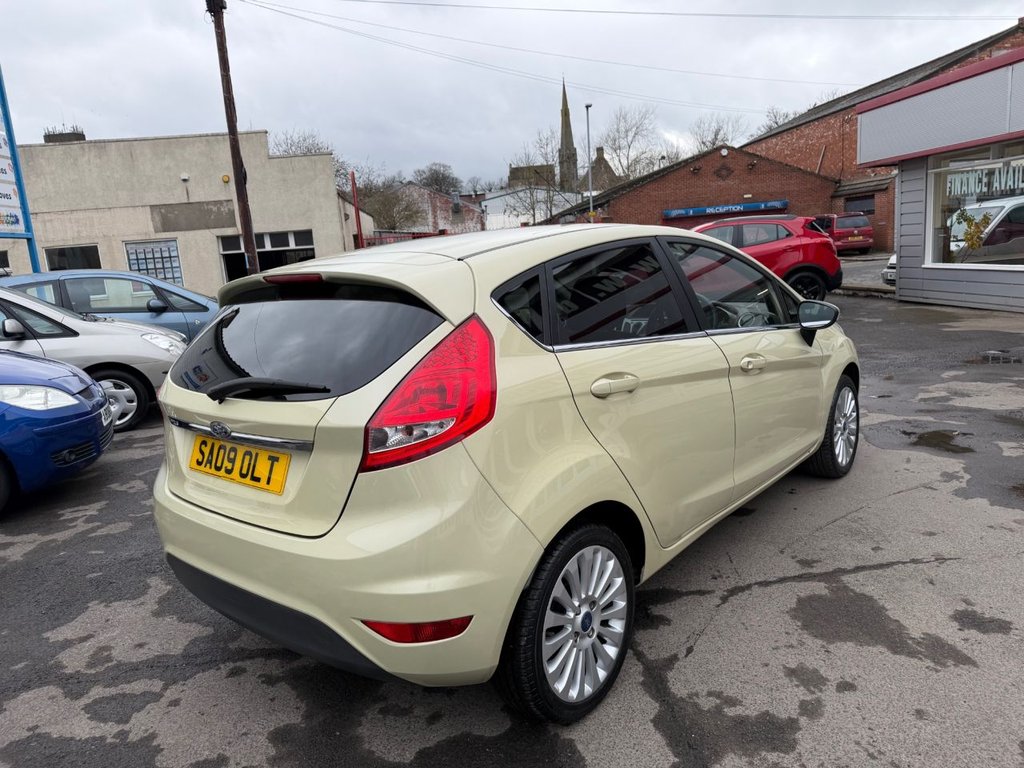 Used Ford Fiesta 2009 for sale - 77780800: Photo 5