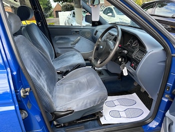 Used Ford Escort 1993 for sale - 78242227: Photo