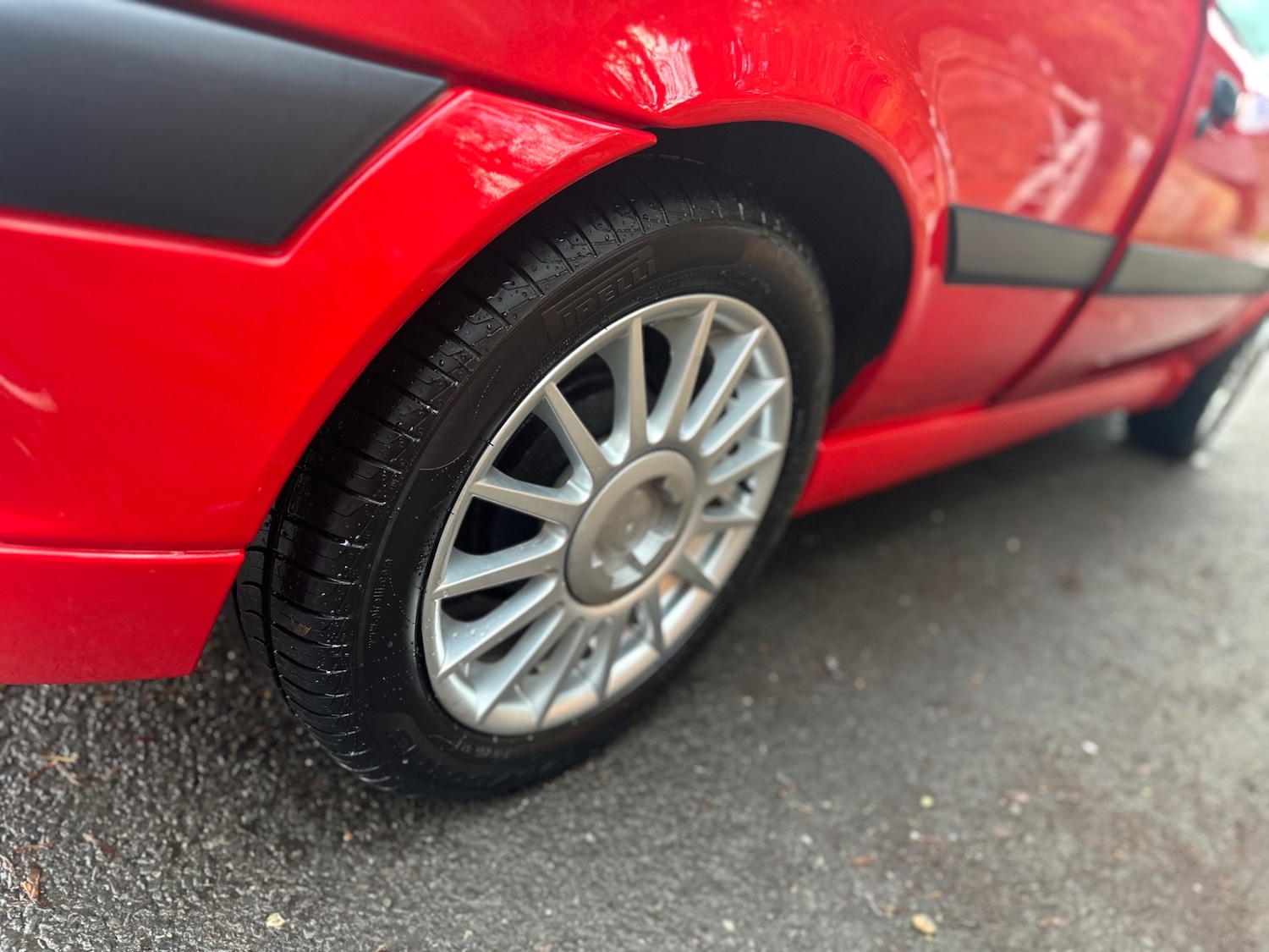 Used Ford Fiesta 2001 for sale - 77168710: Photo 9