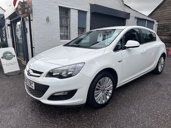 Used Vauxhall Astra 2015 for sale - 77337726: Photo