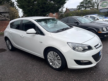 Used Vauxhall Astra 2015 for sale - 77337726: Photo