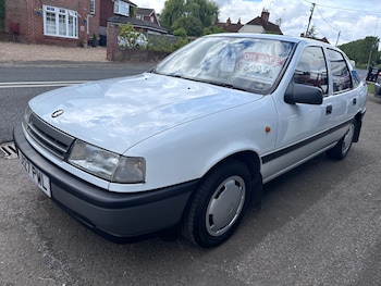 Used Vauxhall Cavalier 1992 for sale - 79060014: Photo