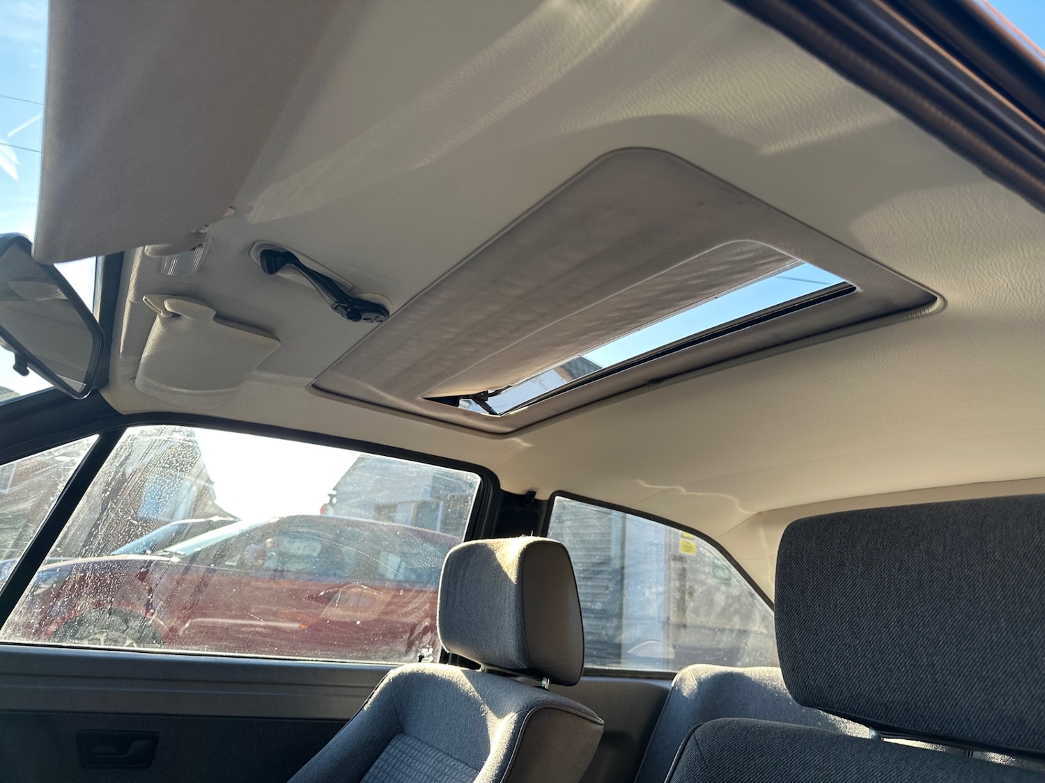 Used Volkswagen Scirocco 2005 for sale - 76670731: Photo 11