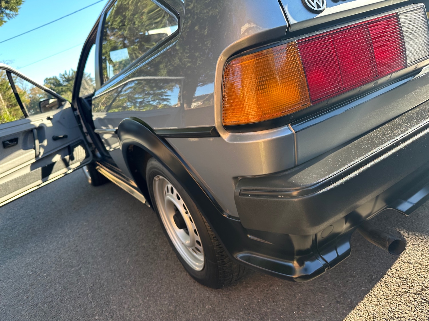 Used Volkswagen Scirocco 2005 for sale - 76670731: Photo 12