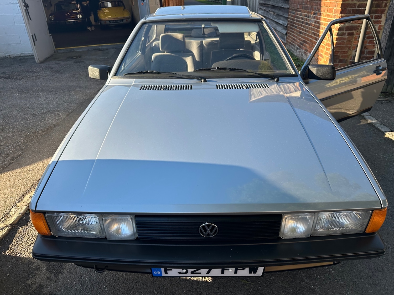 Used Volkswagen Scirocco 2005 for sale - 76670731: Photo 18