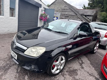 Used Vauxhall Tigra 2007 for sale - 79739985: Photo