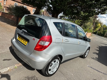Used Mercedes-Benz A-Class 2009 for sale - 75895204: Photo