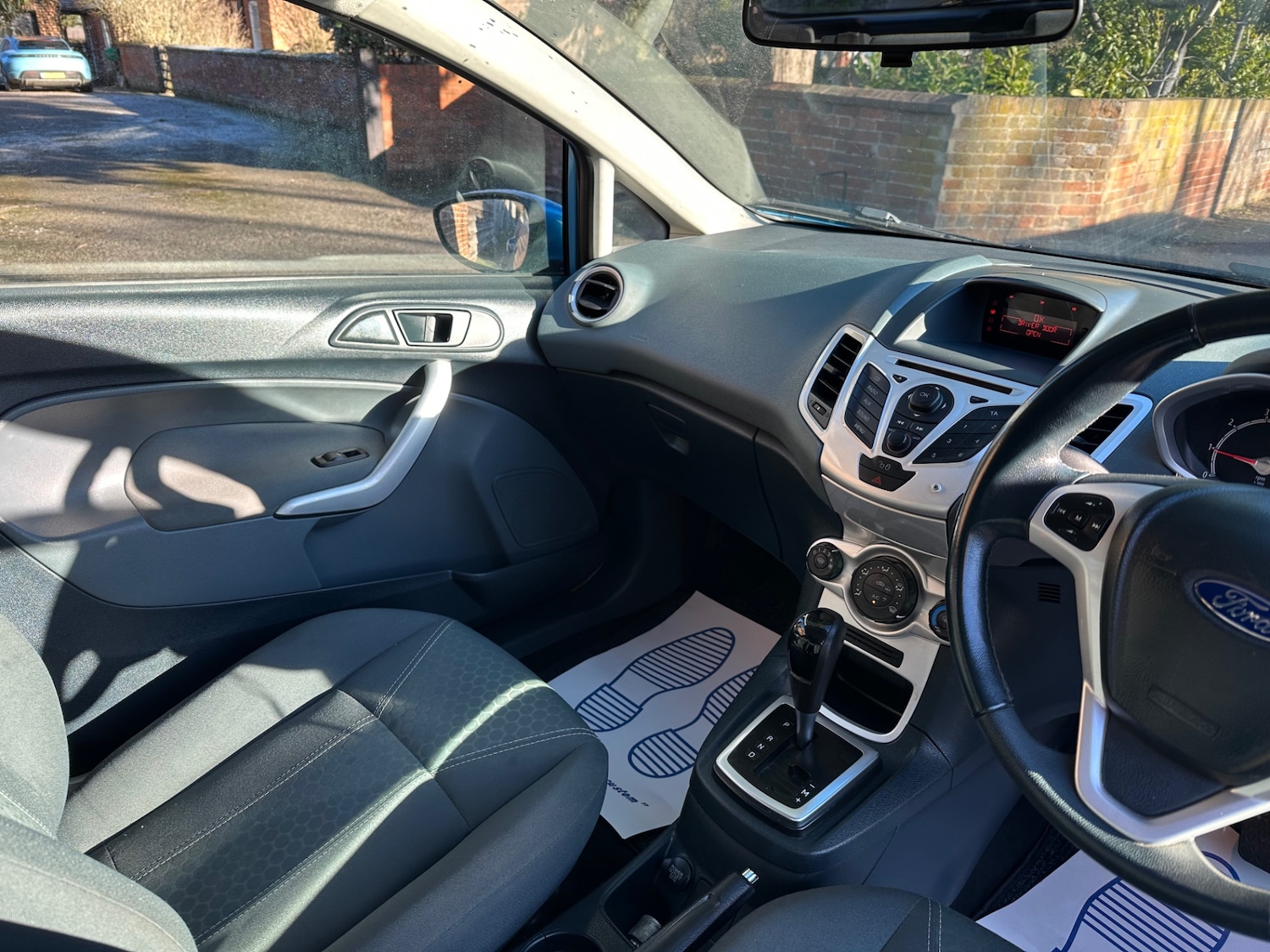 Used Ford Fiesta 2011 for sale - 77118854: Photo 8