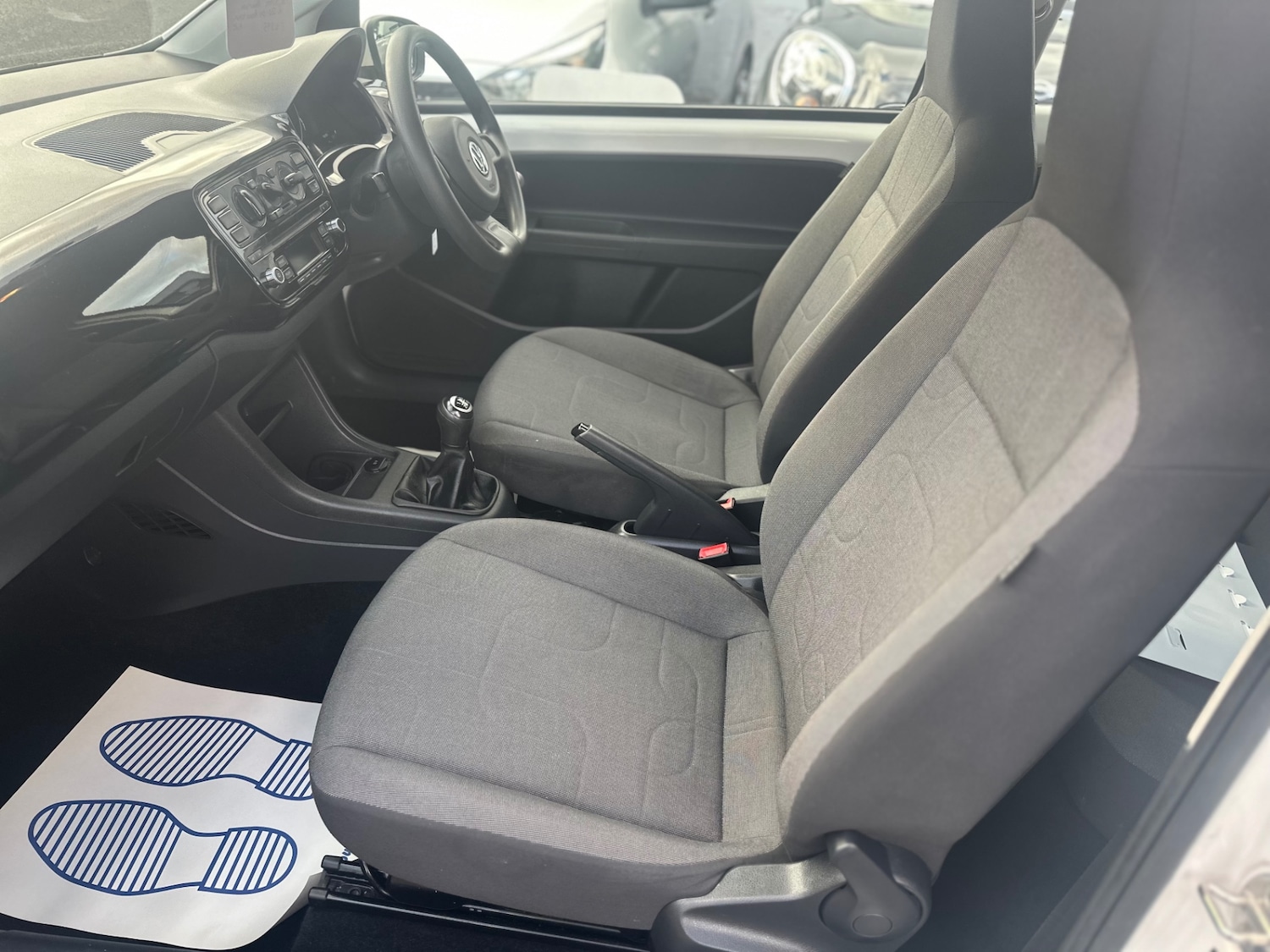 Used Volkswagen up! 2014 for sale - 76626524: Photo 11