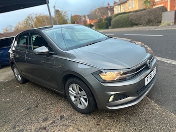 Used Volkswagen Polo 2018 for sale - 76738522: Photo
