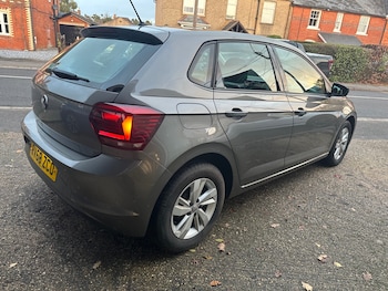 Used Volkswagen Polo 2018 for sale - 76738522: Photo