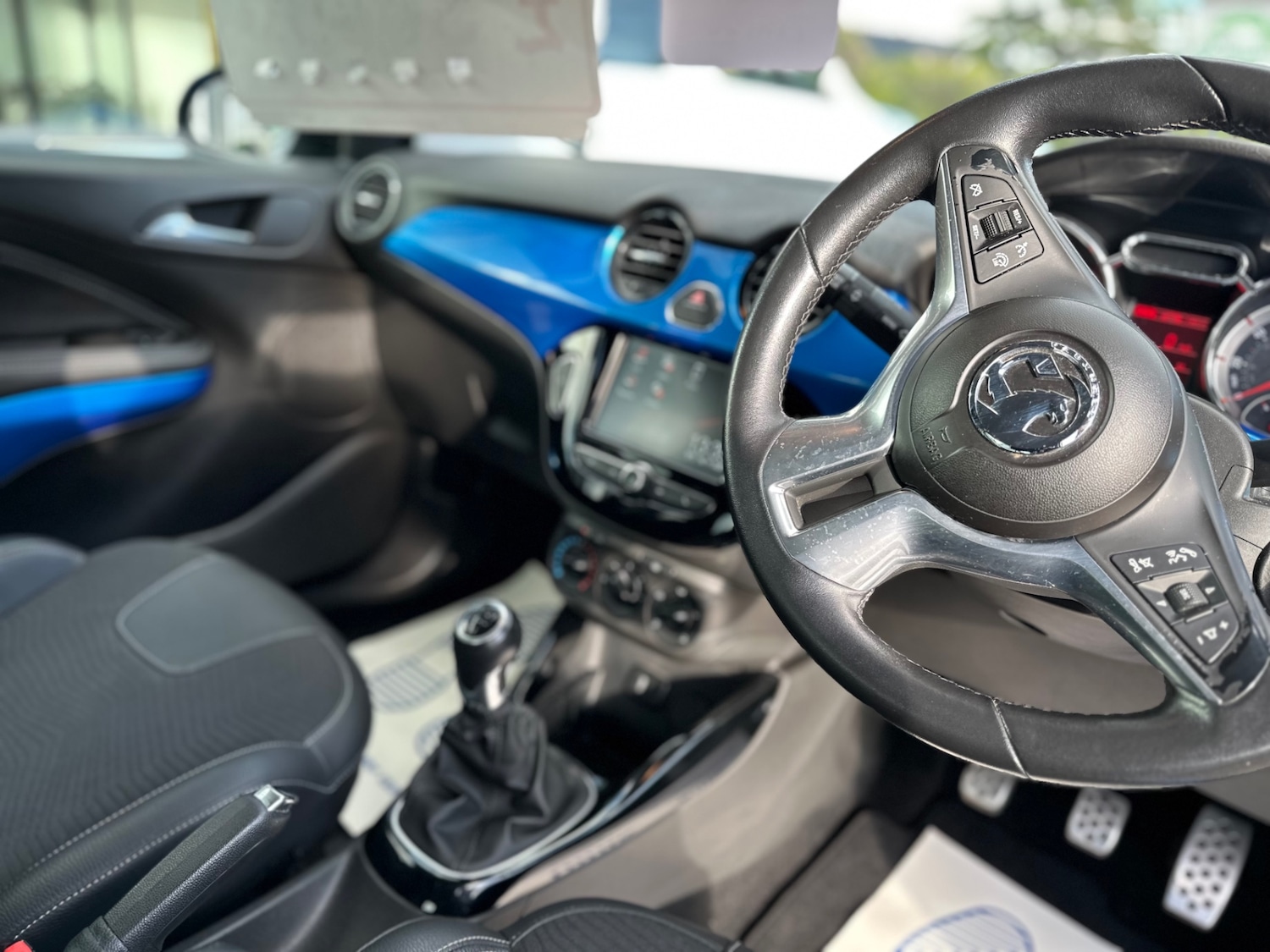 Used Vauxhall ADAM 2017 for sale - 76505262: Photo 5