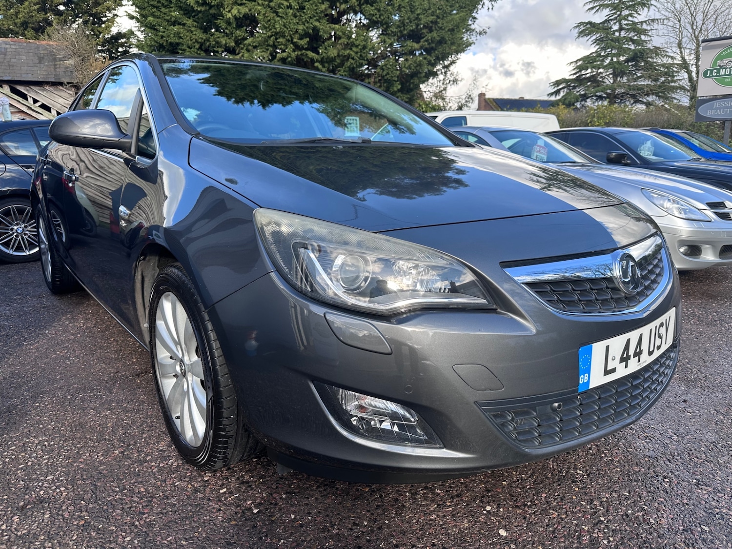 Used Vauxhall Astra 2010 for sale - 77492916: Photo 8