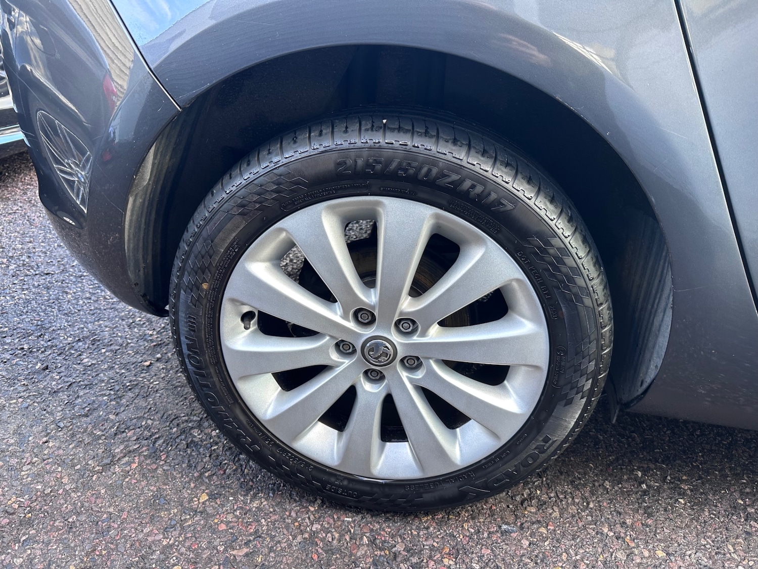 Used Vauxhall Astra 2010 for sale - 77492916: Photo 9