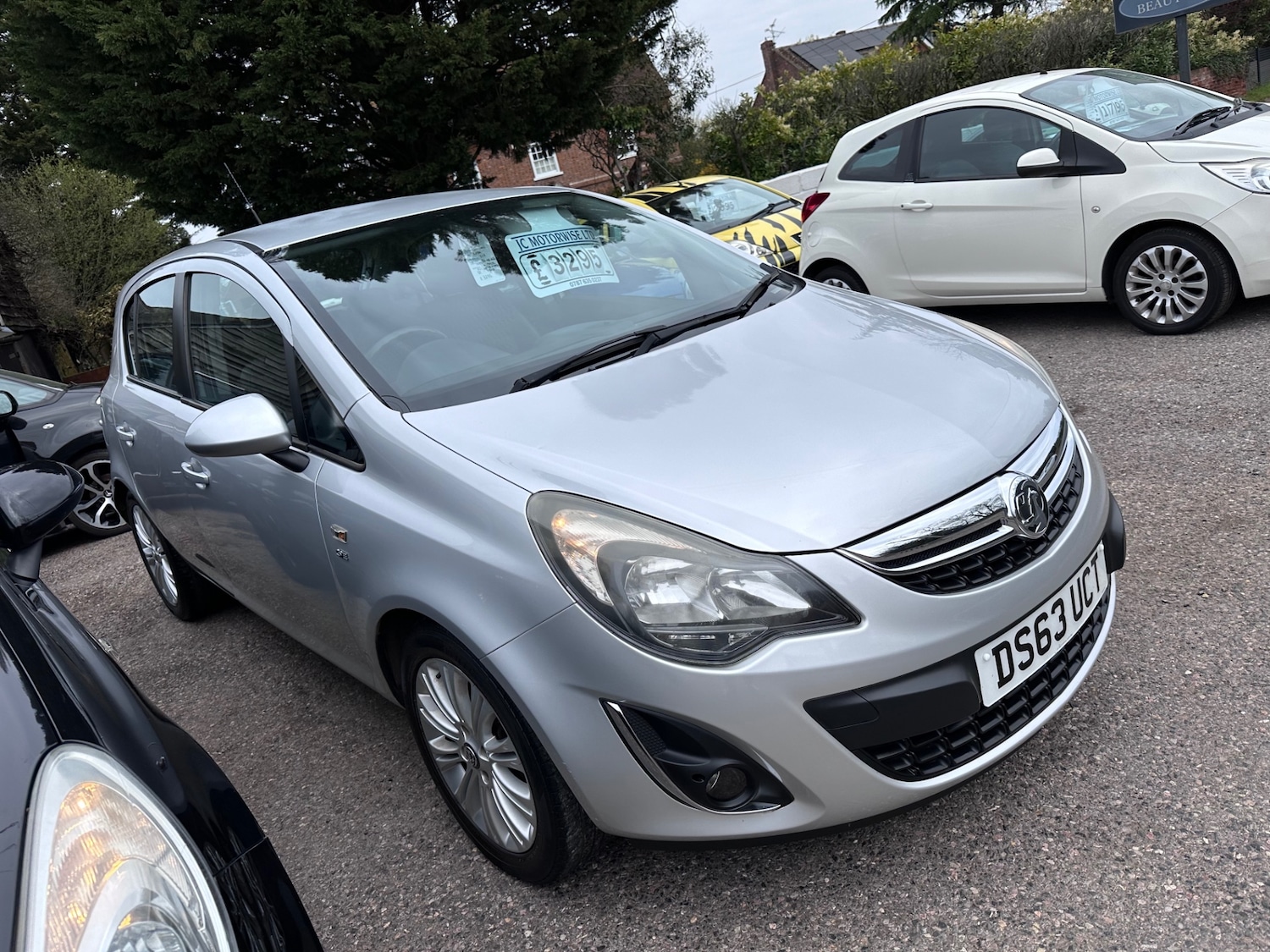 Used Vauxhall Corsa 2013 for sale - 78169043: Photo 3