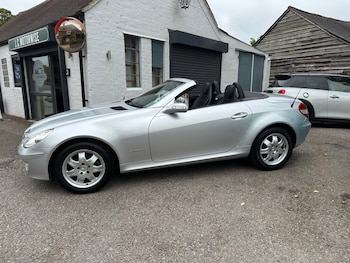 Used Mercedes-Benz SLK 2005 for sale - 76205664: Photo 2