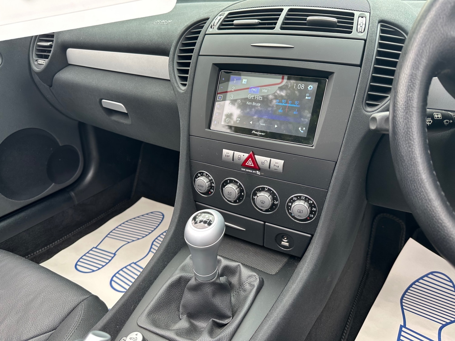 Used Mercedes-Benz SLK 2005 for sale - 76205664: Photo 8