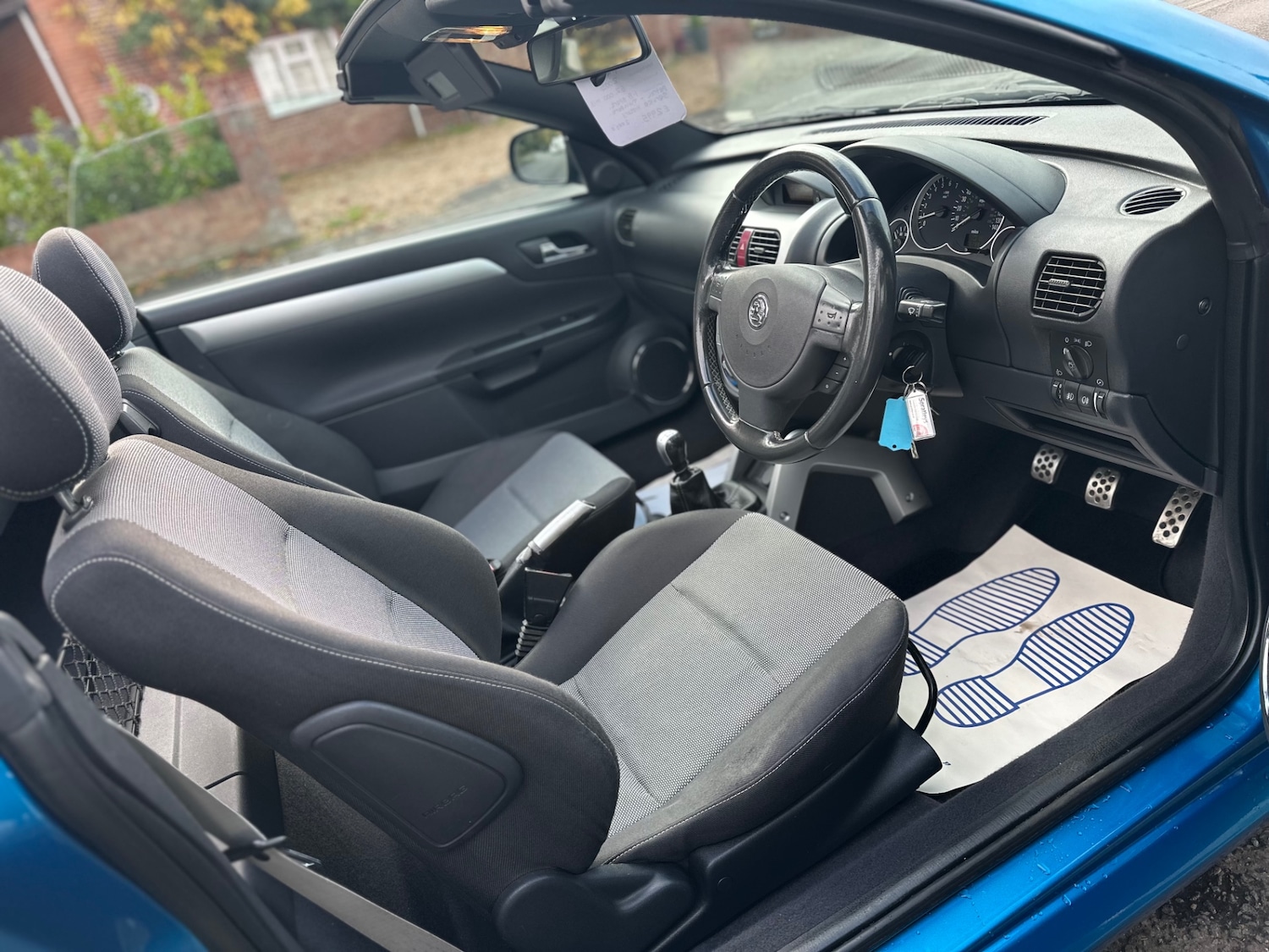 Used Vauxhall Tigra 2005 for sale - 76329656: Photo 4
