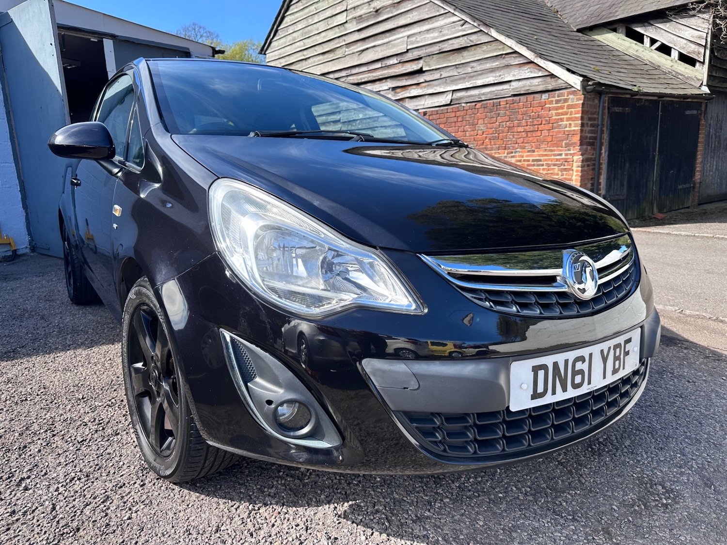 Used Vauxhall Corsa 2011 for sale - 78169030: Photo 2