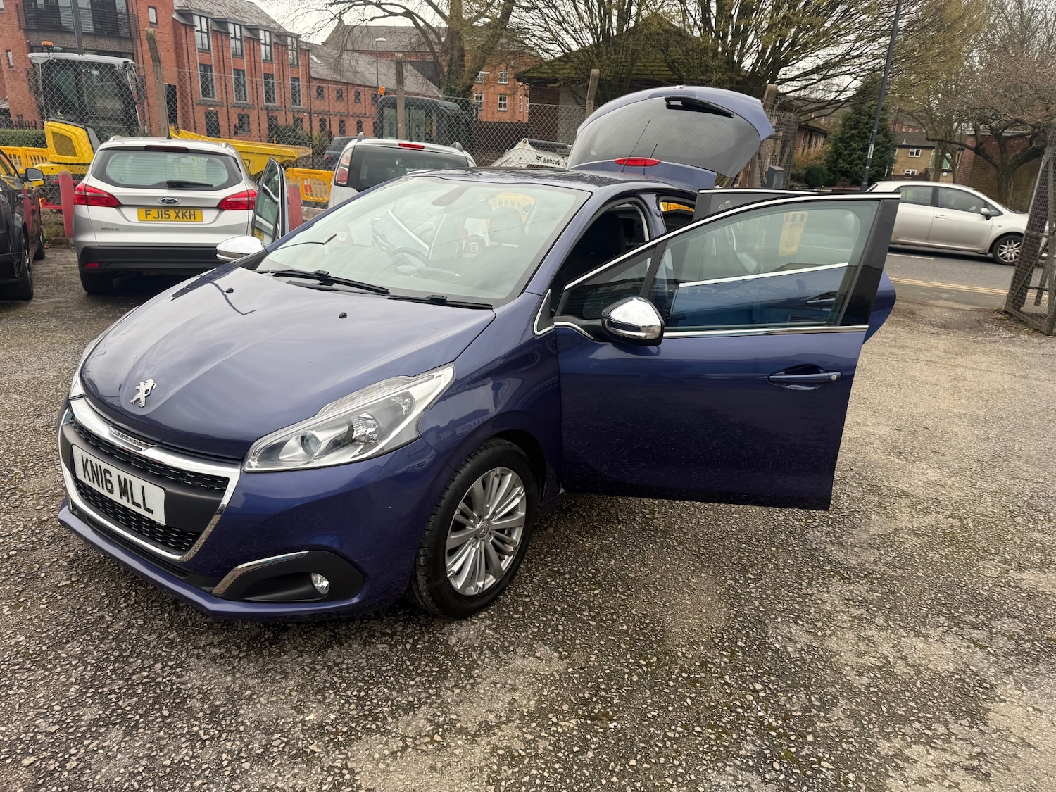 Used Peugeot 208 2016 for sale - 78004673: Photo 26