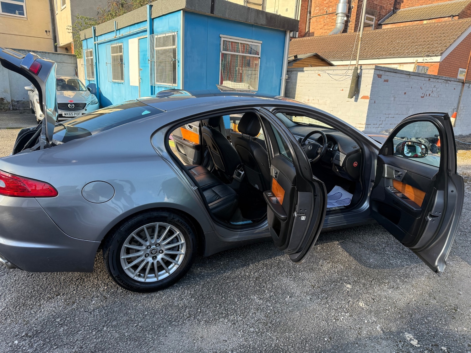 Used Jaguar XF 2010 for sale - 78004690: Photo 28